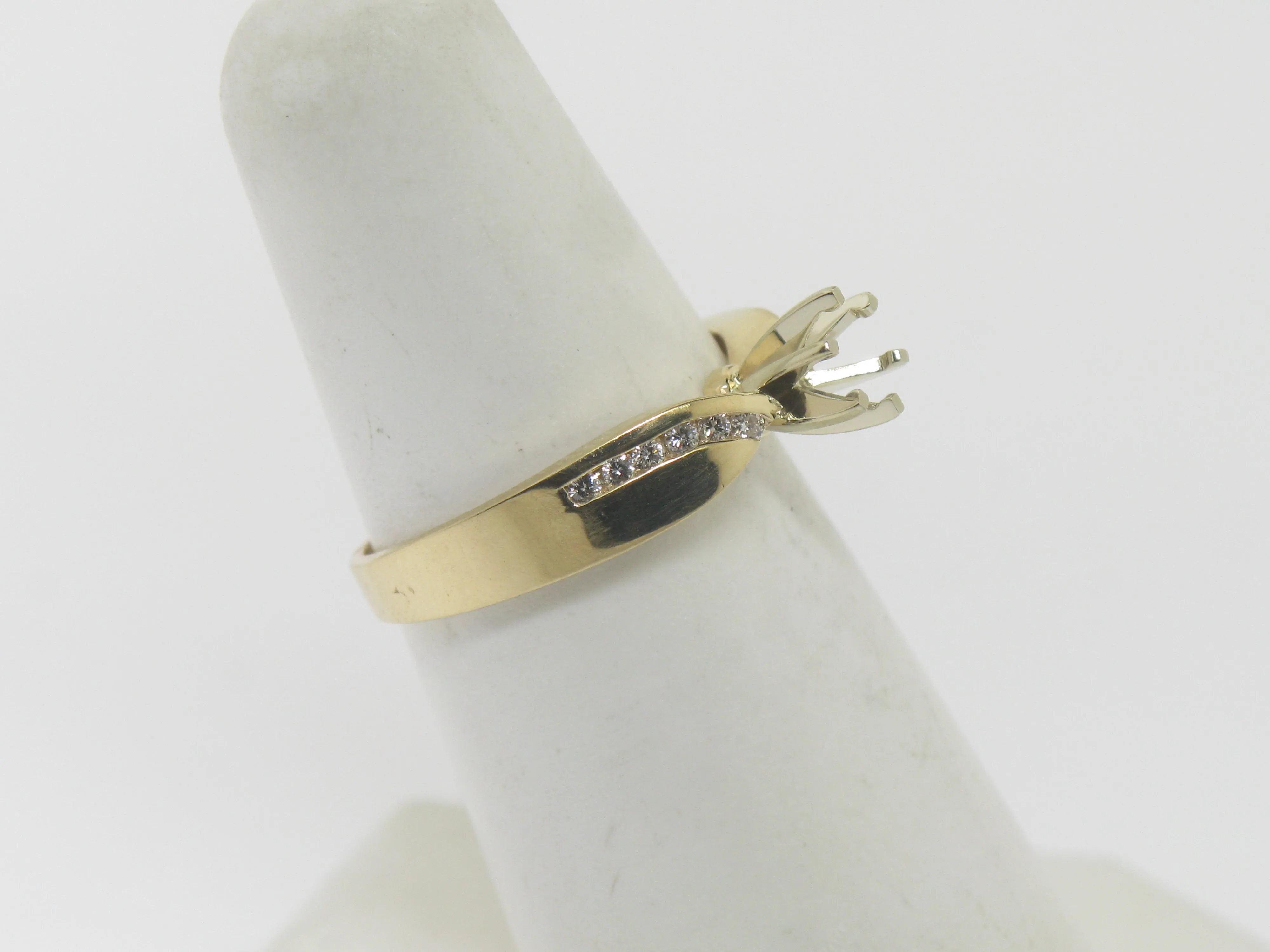 14K Yellow Gold Diamond Engagement Ring Semi-Mounting (Brand New Jewelry)