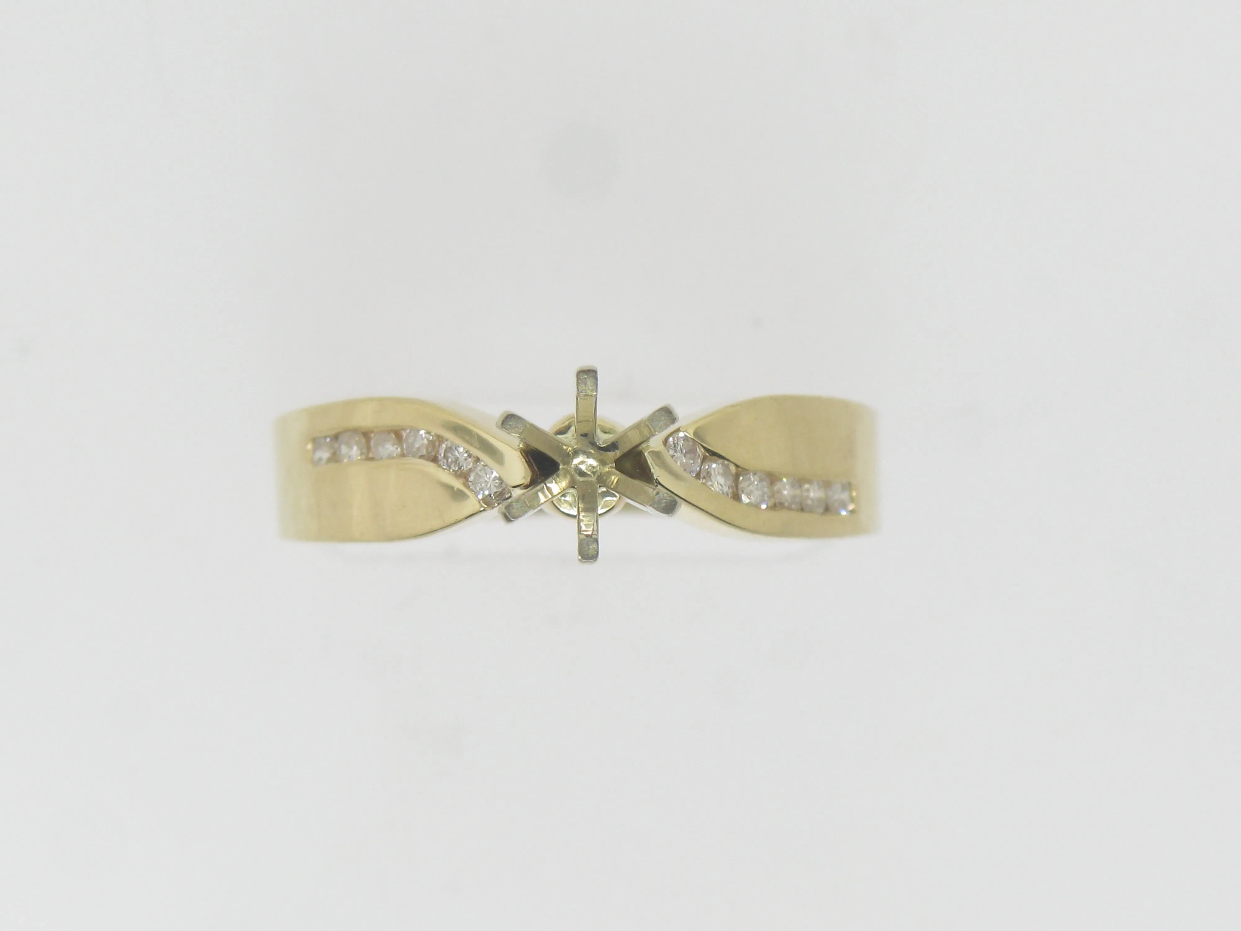 14K Yellow Gold Diamond Engagement Ring Semi-Mounting (Brand New Jewelry)