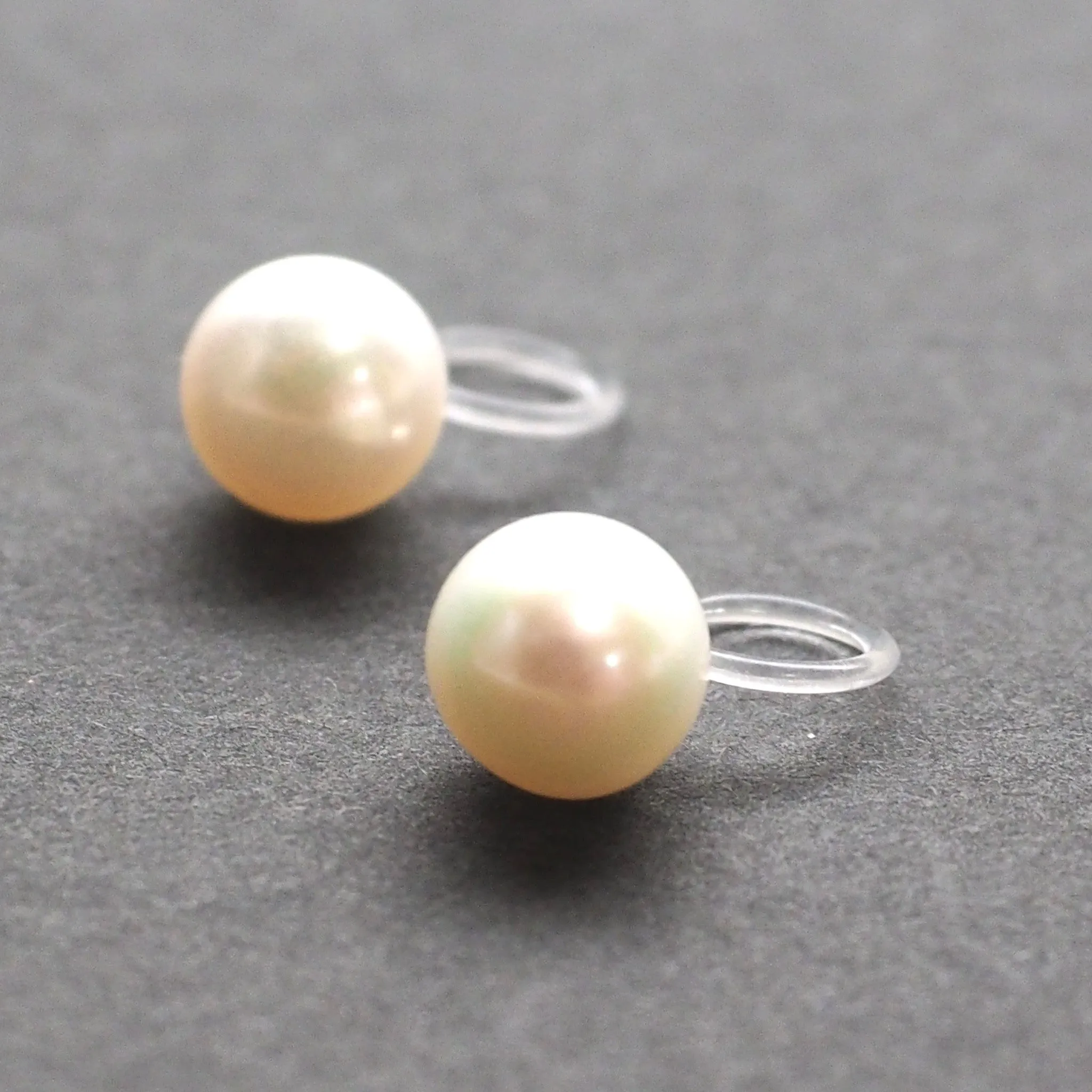 8 mm Freshwater pearl invisible clip on stud earrings
