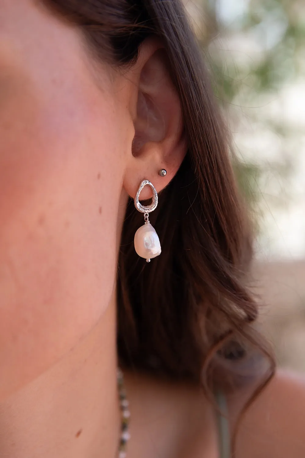 Amalfi Pearl Earrings Silver