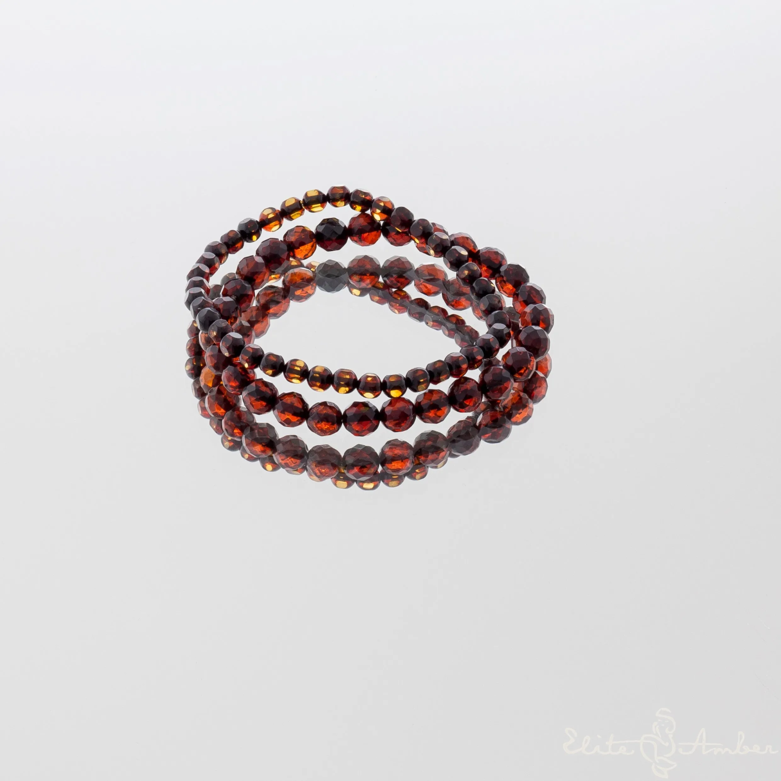 Amber bracelet "Glossy cherry"