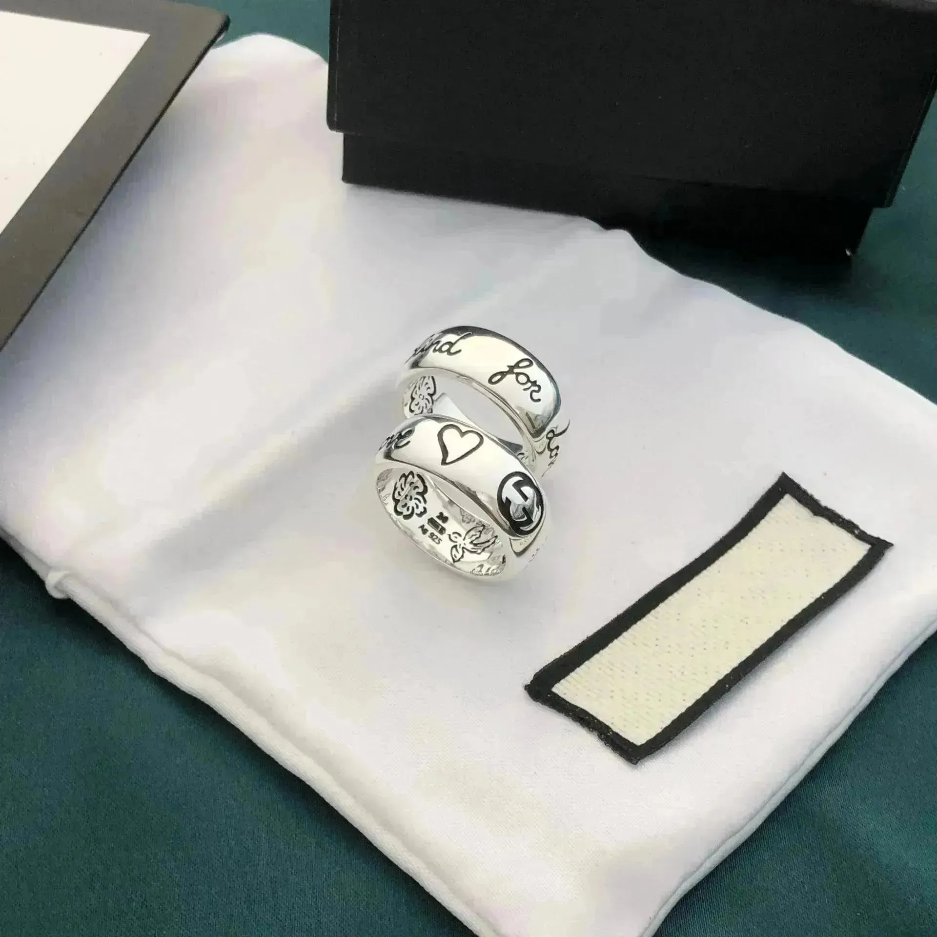 Ancient Daisy Silver Ring