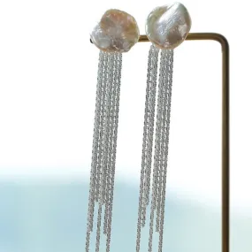 Anemone Chain Tassel Petal Pearl Earrings