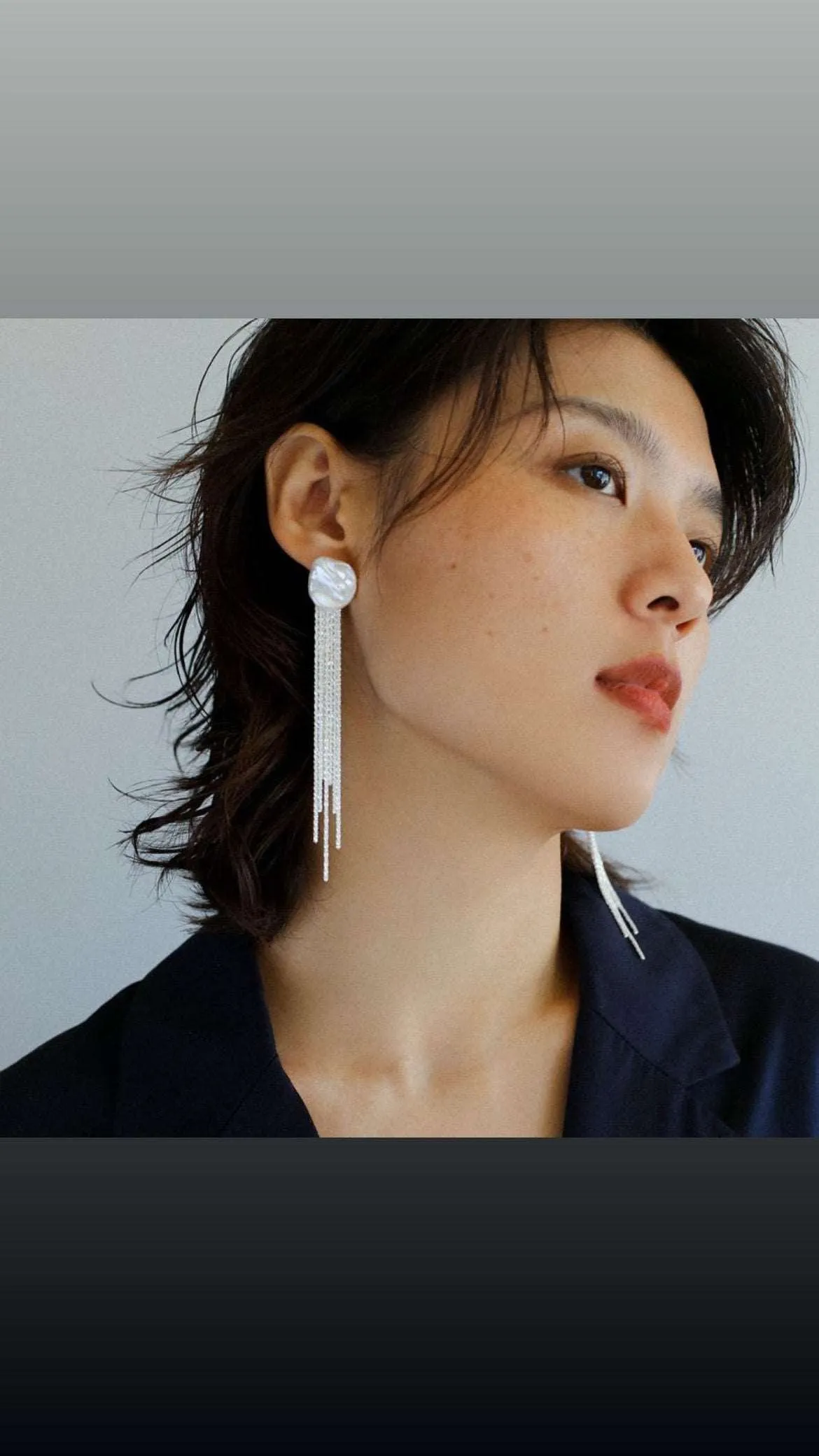 Anemone Chain Tassel Petal Pearl Earrings