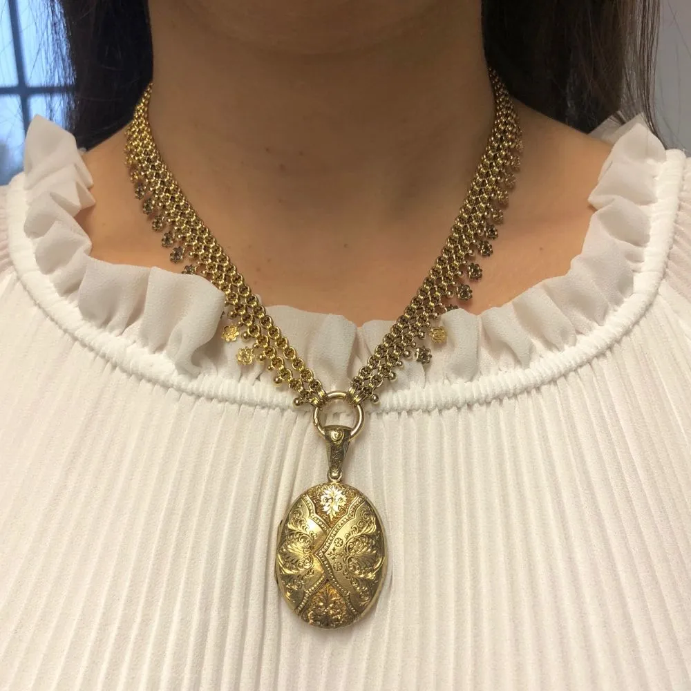 Antique Victorian 18Ct Solid Gold Locket And Collar Circa 1880