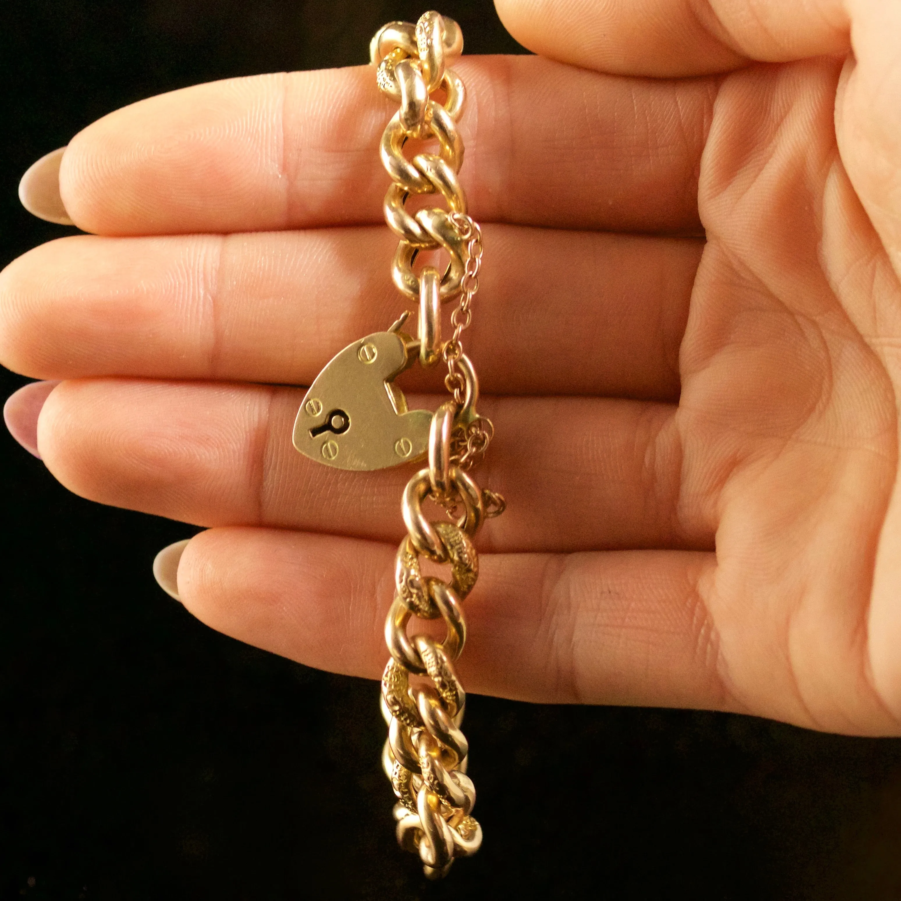 Antique Victorian Fancy Link Bracelet 9Ct Circa 1880