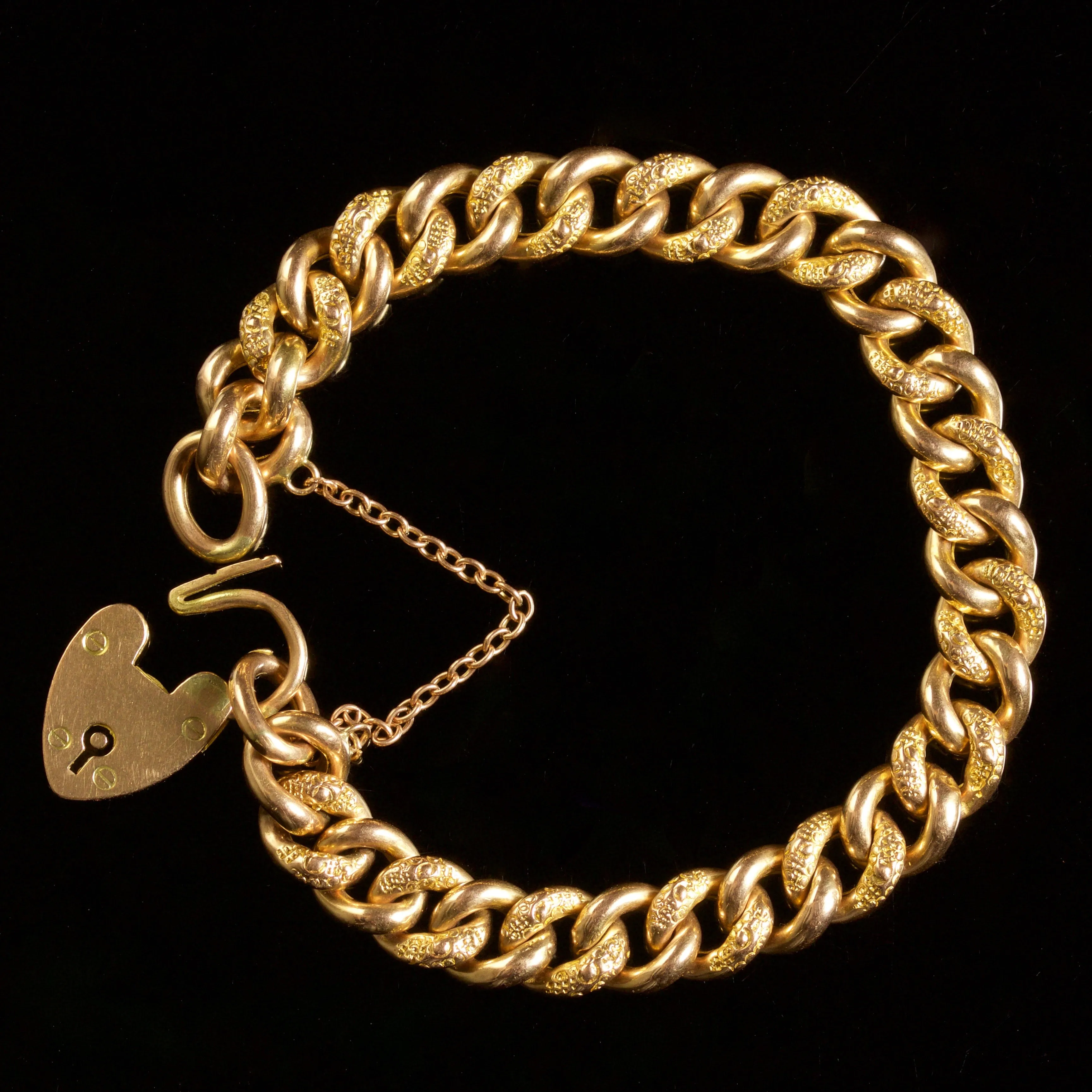 Antique Victorian Fancy Link Bracelet 9Ct Circa 1880