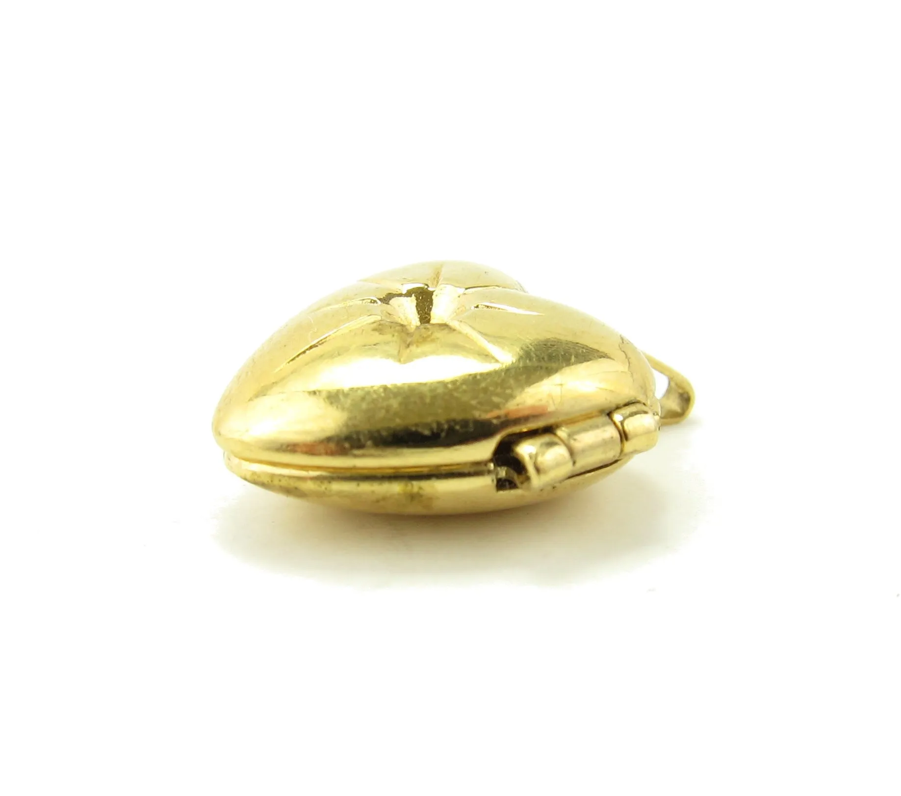 Avon Her Prettiness Love Locket Fragrance Glacé Gold Heart Pendant