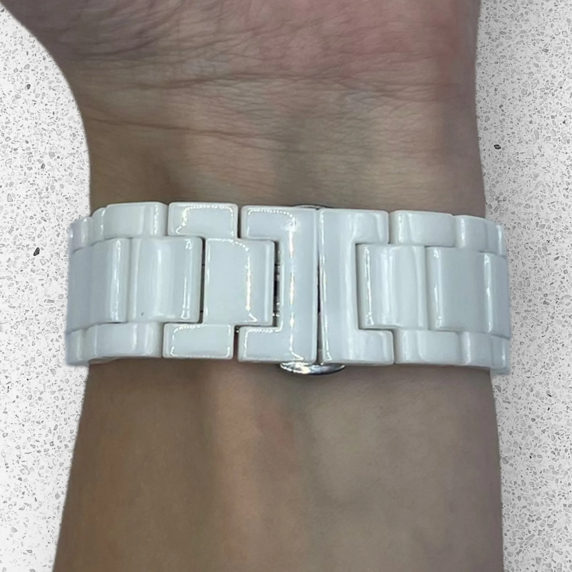 Ceramic Watch Straps compatible with the Samsung Galaxy Watch 7 (44mm)