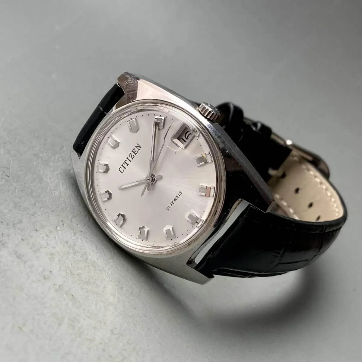 Citizen Wristwatch Antique Manual Men's 34mm Vintage Date