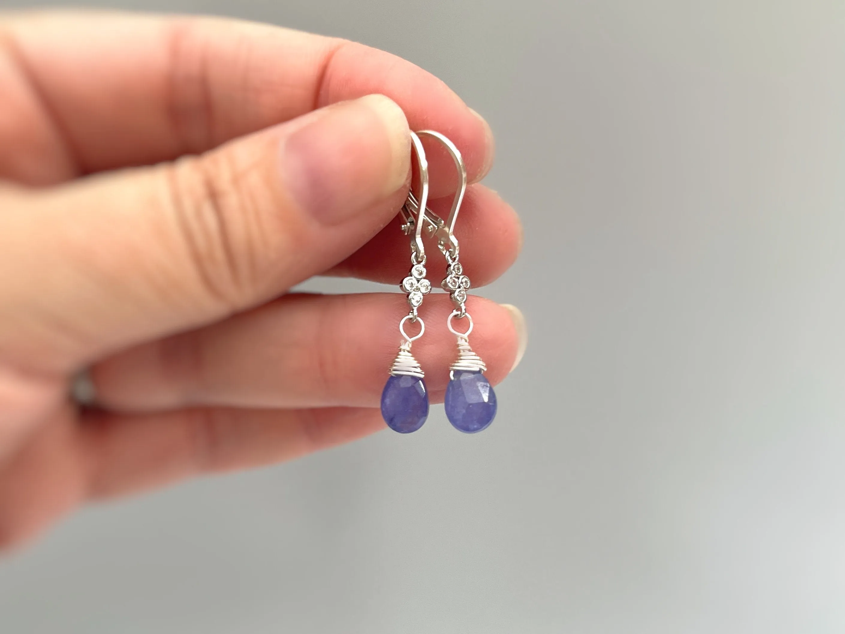 Facetted Tanzanite Earrings dangle Sterling Silver, Rose Gold, 14k Gold