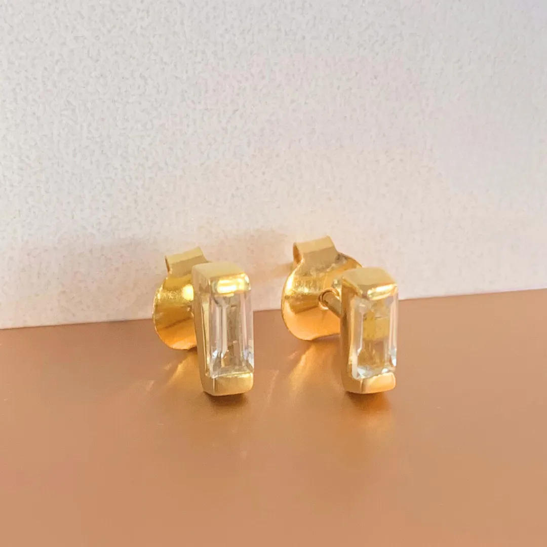 Gold Baguette Stone Stud Earrings: Clear Quartz