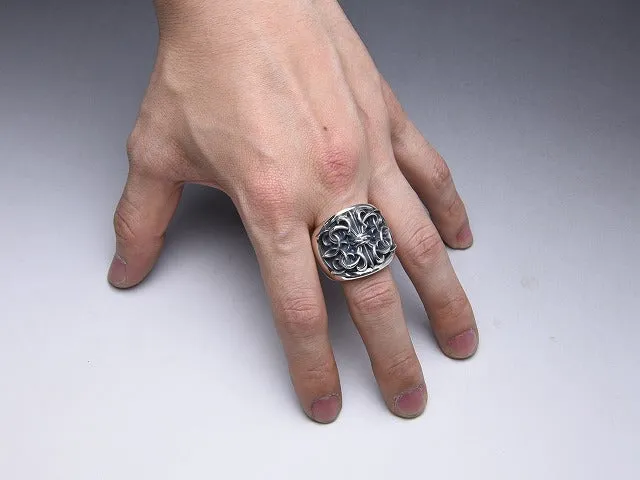 Huge Gate Ring
