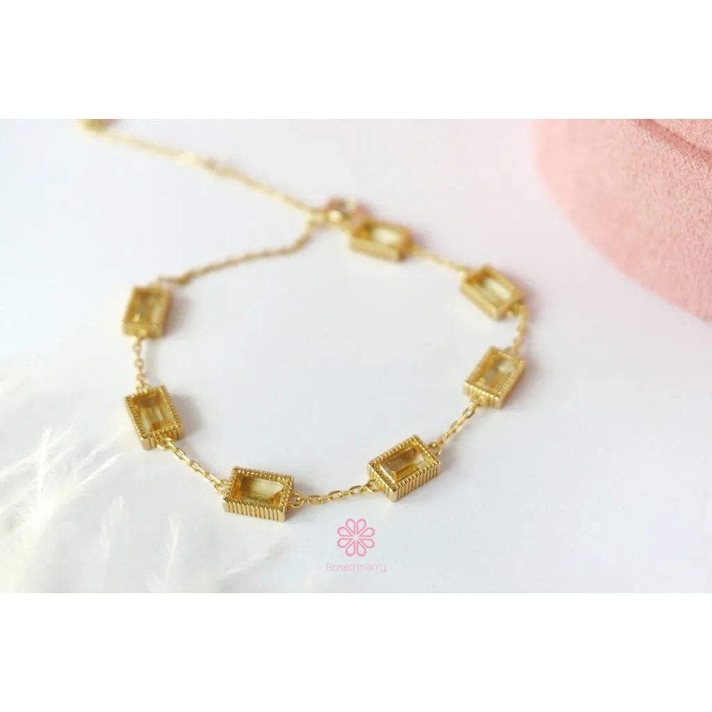 Natural Citrine Bracelet Sterling Silver925 with gold plated.