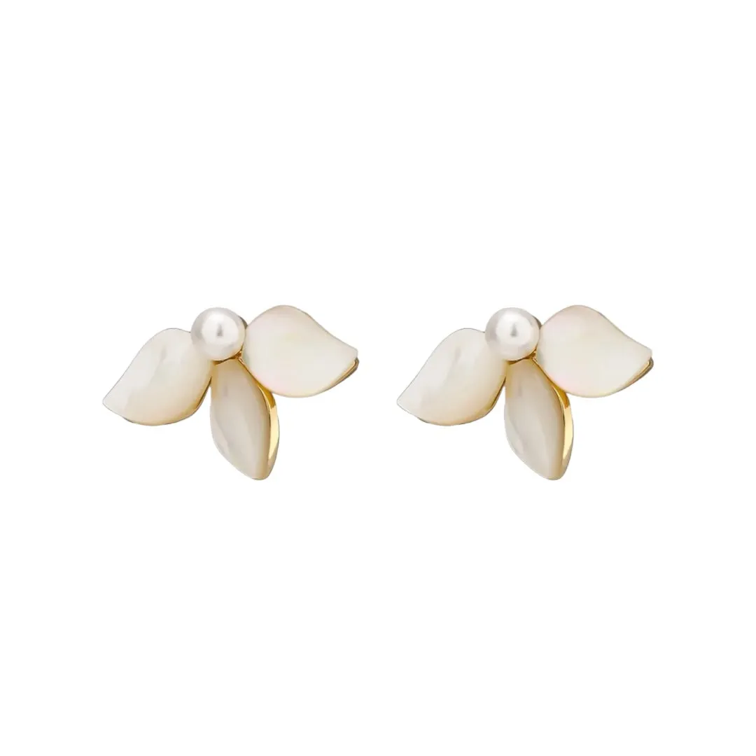 Natural Pearls Petals Stud Earrings