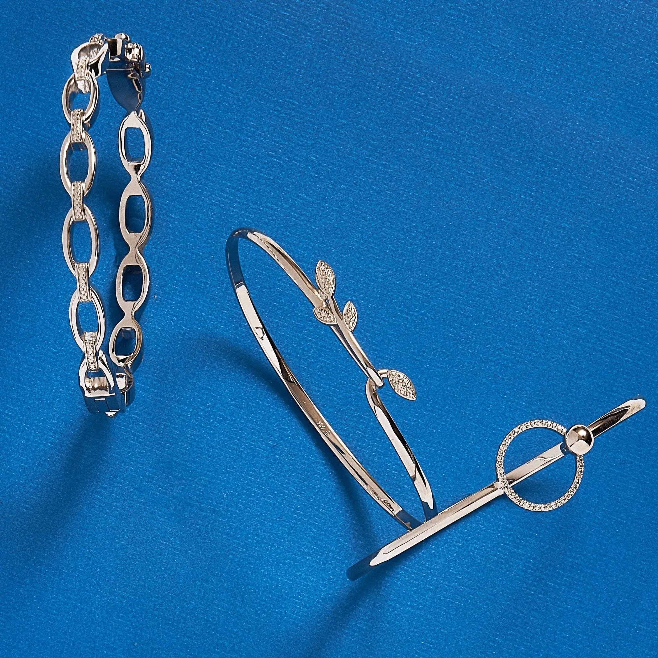 Open Chain Link Diamond Station Bangle Bracelet