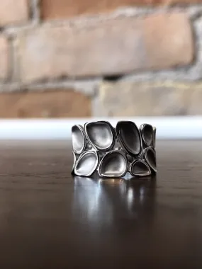 Pebble Ring