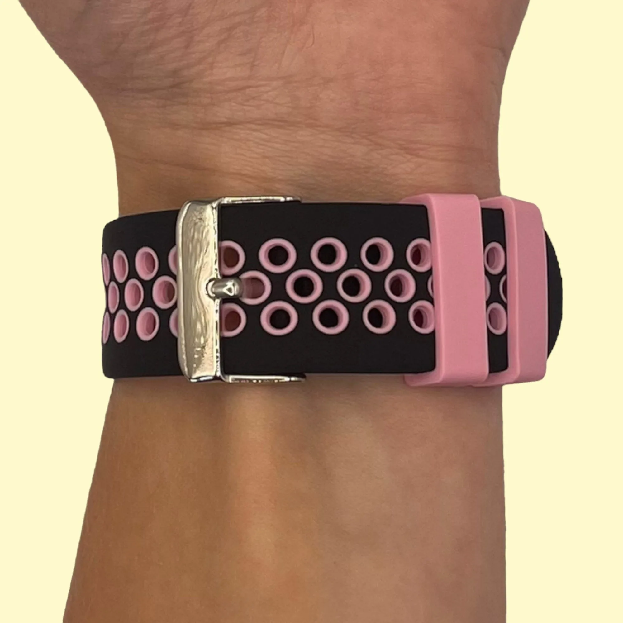 Silicone Sports Straps Compatible with the Fossil 18mm Range