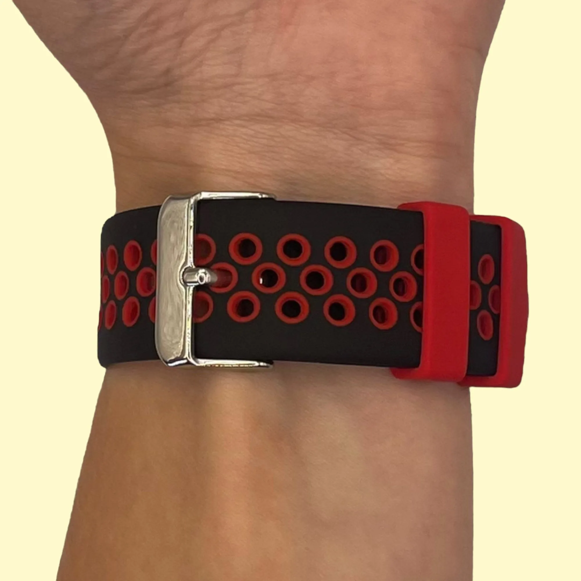Silicone Sports Straps Compatible with the Fossil 18mm Range