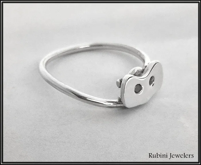 Small Rowing Seat on Thin Band Rowing Ring