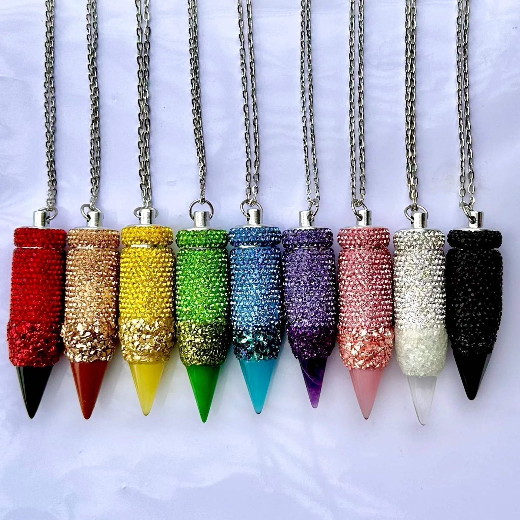 Snuff Vial With Spoon Pendant