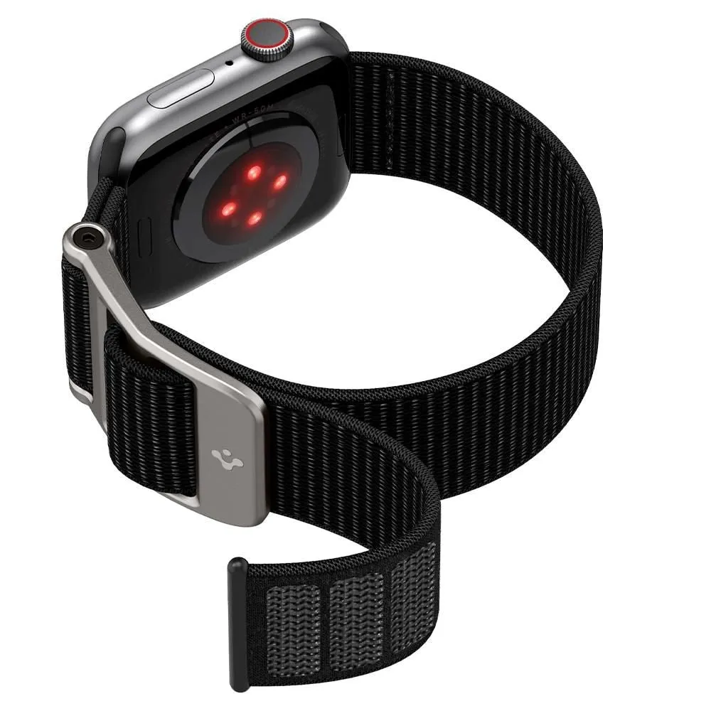 Spigen Durapro Flex Apple Watch (42/44/SE/45/46/49mm) Stof Rem m. Zink Spænde - Sort
