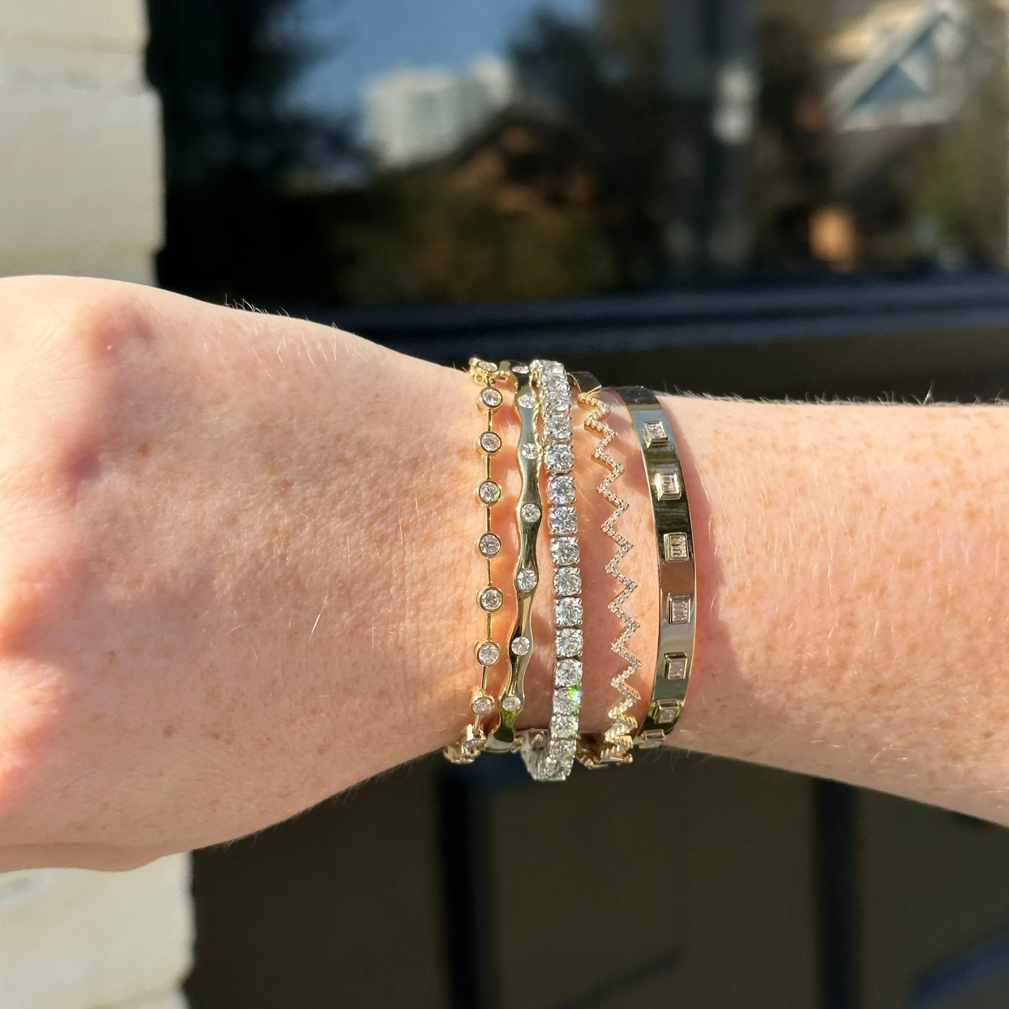 Wavy Diamond Inlay Bangle