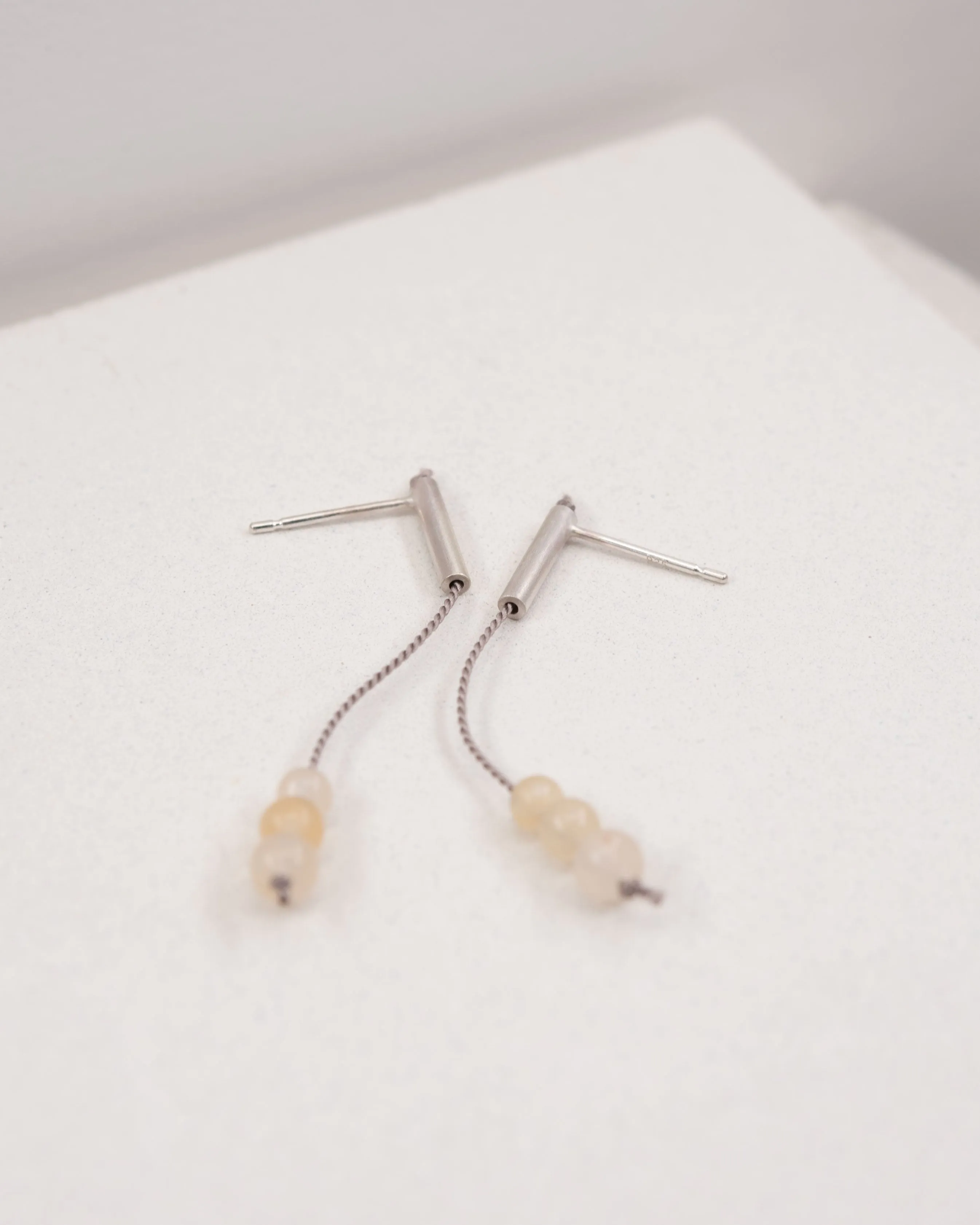 Yellow quartz silver pendant earrings